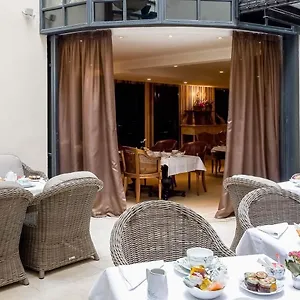 Chateaubriand Paris