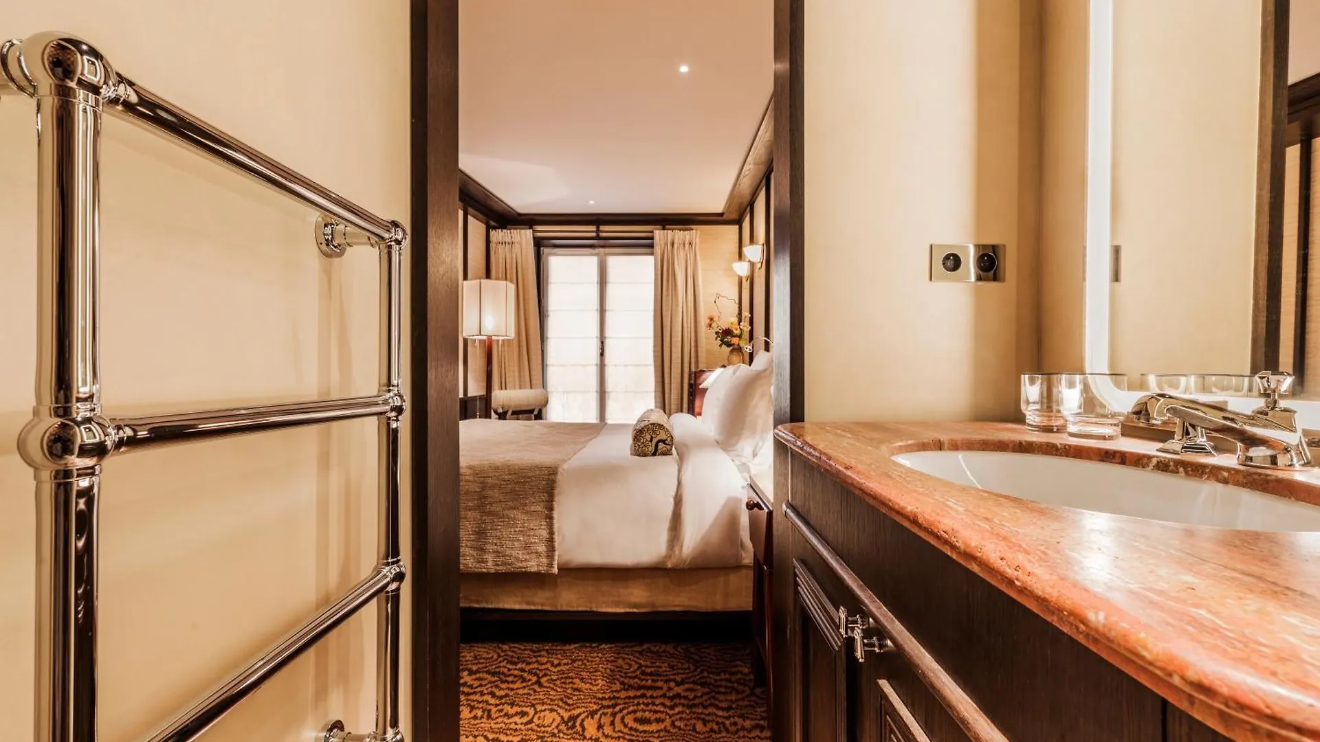 Hotel Hana Paris